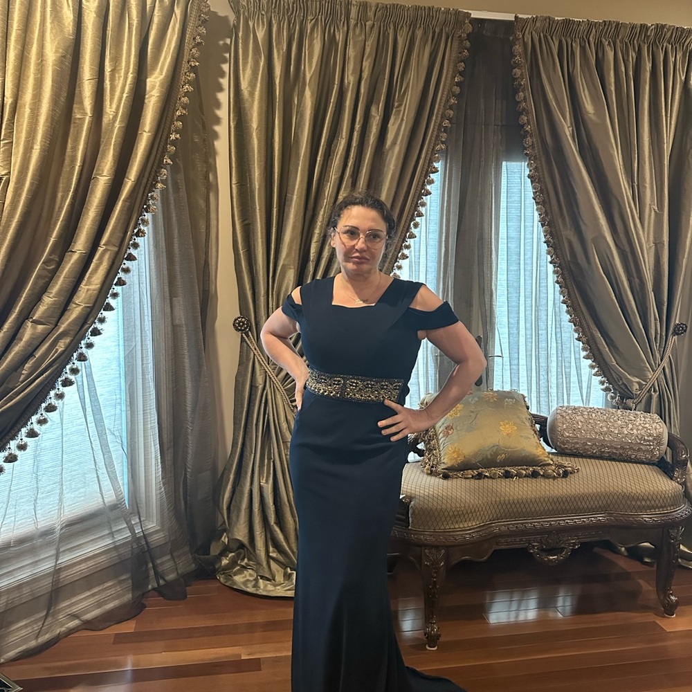 Badgley Mischka Black Maxi Dress